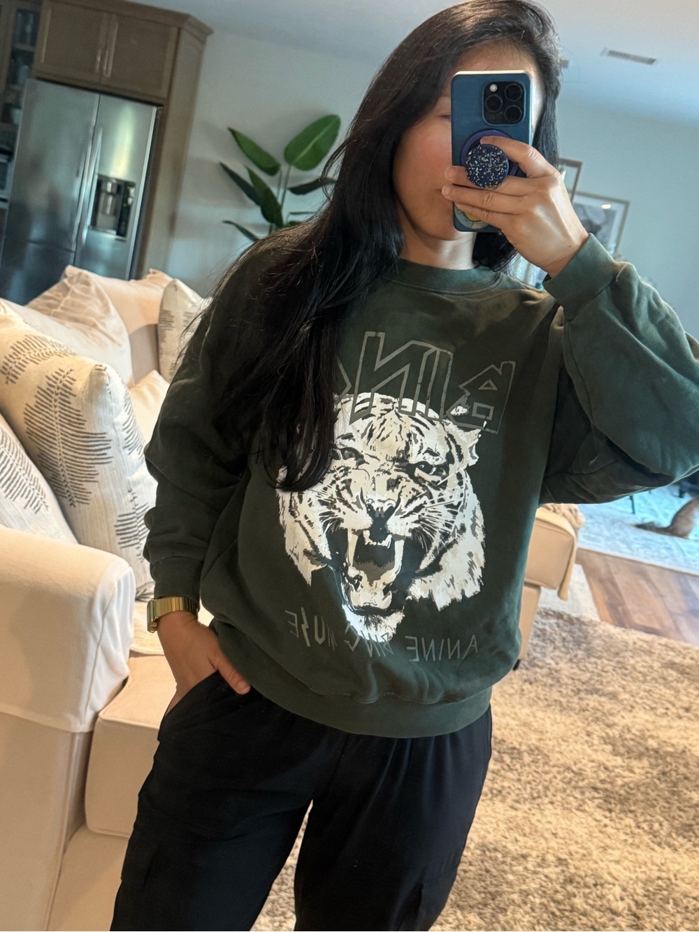 *Like New* ANNIE BING Tiger Muse 100% Cotton Sweatshirt (size small)